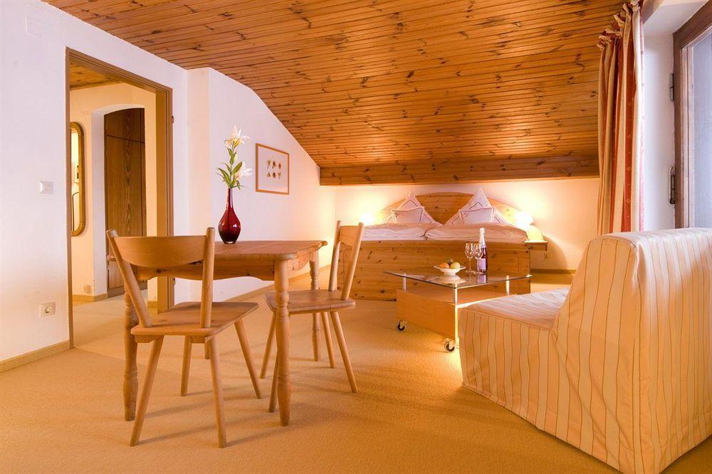 Landhotel Binderhaeusl Garni Інцель Екстер'єр фото